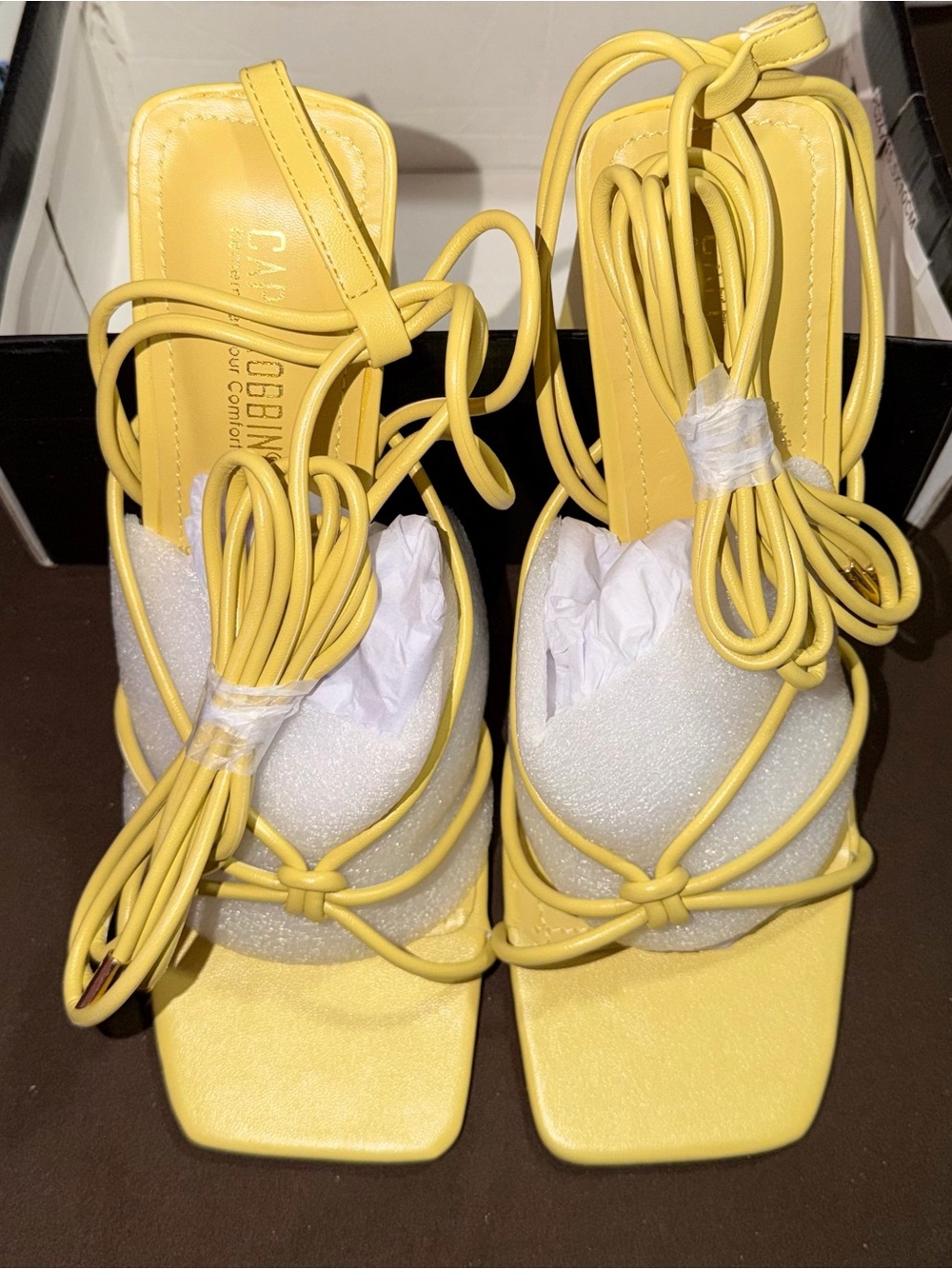 NWT. Cape Robbin Yellow Lace-Up Square Toe Heels